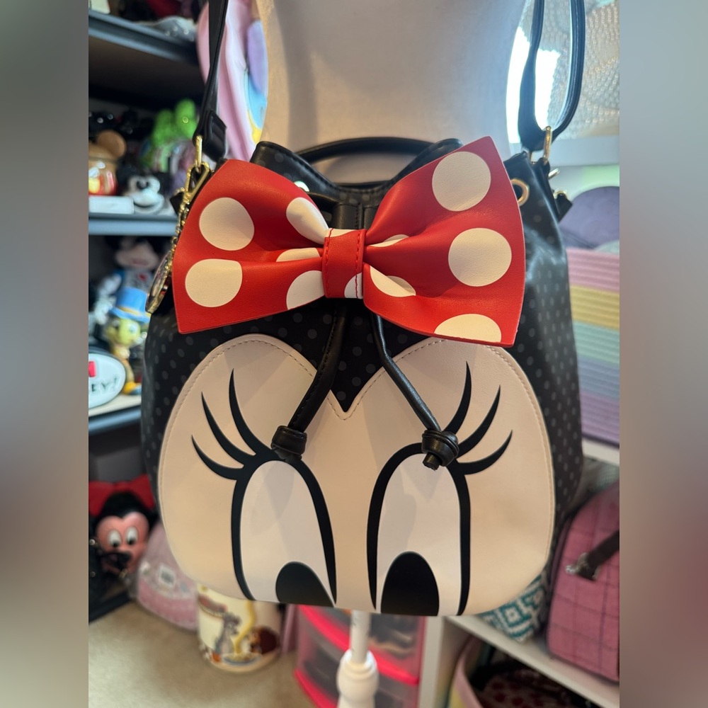 Loungefly Disney Minnie Mouse Bow Faux Leather Bucket Bag NWOT